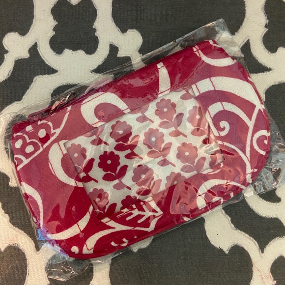 Vera Bradley Handbags - NEW Vera Bradley ID Wallet Red